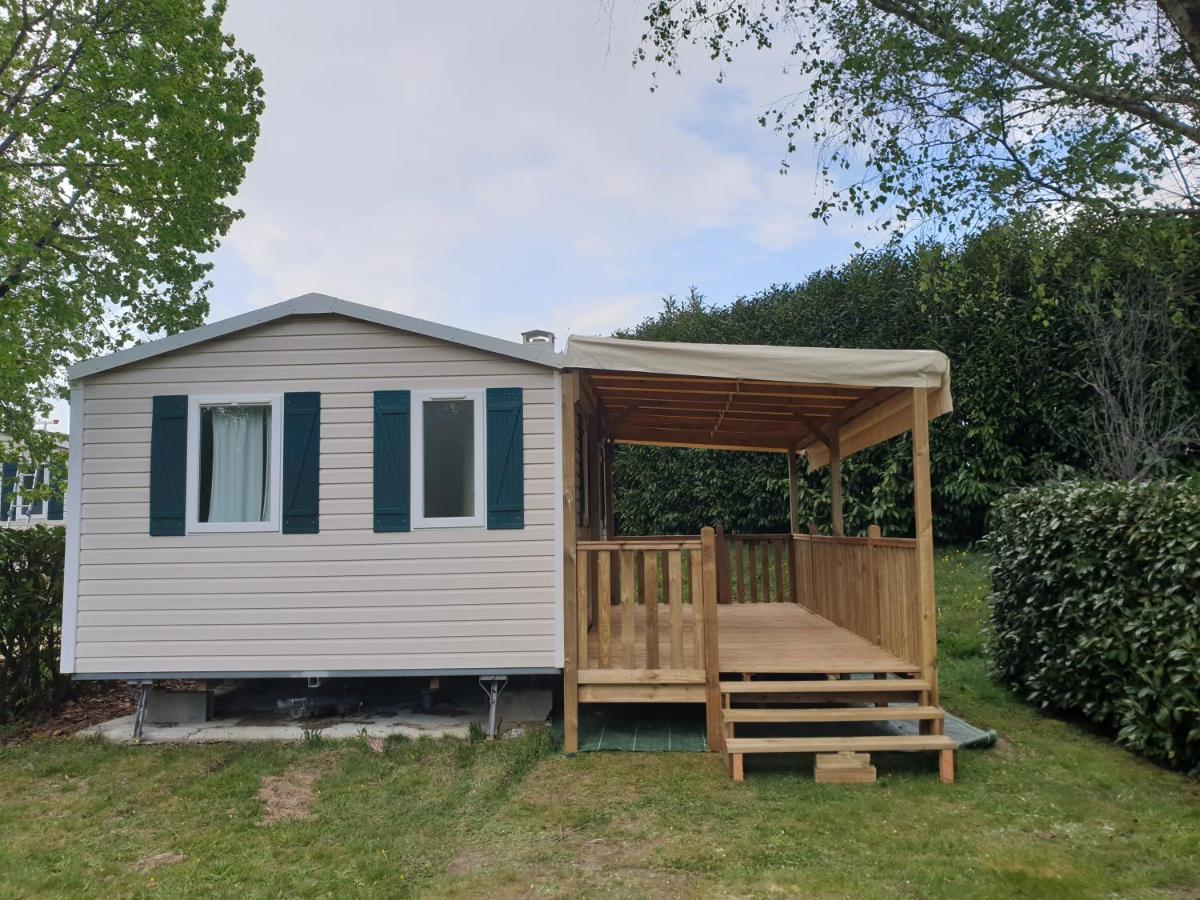 Camping De Ladignac Le Long Bel Air Kültér fotó