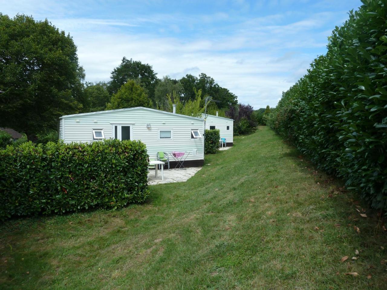 Camping De Ladignac Le Long Bel Air Kültér fotó