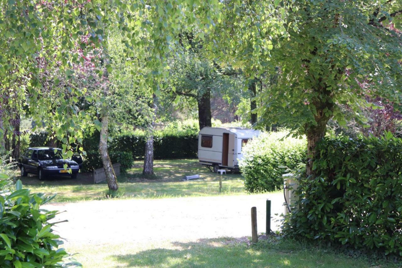 Camping De Ladignac Le Long Bel Air Kültér fotó